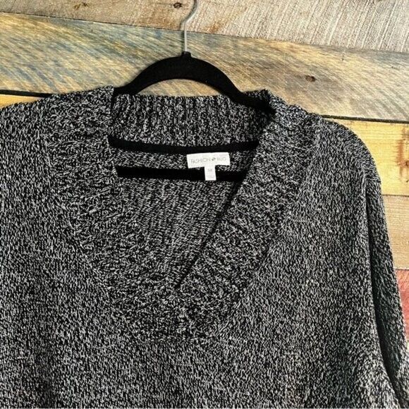 Fashion Bug Gray Marled Knit V Neck Sweater Size 3X - Picture 3 of 8